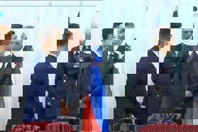 Koliko milijonov bo izginilo v državnem obrambnem holdingu?