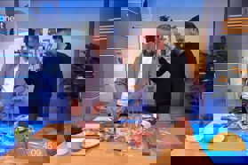 Vrhunski chef o nocojšnji oddaji Riba, raca, rak: Upam, da so kaj ven izrezali!