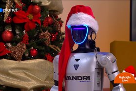 Poglejte, kaj vse zmore Jože, prvi slovenski humanoidni robot