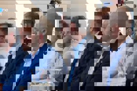 Župani vladi sporočajo: "Dovolj je!" Zakaj so se zbrali v Ribnici?