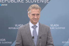 Kako je Ursula von der Leyen z eno potezo predsednika vlade Goloba postavila na laž