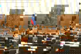 V poslanski skupini Svoboda predlagajo novo bizarnost